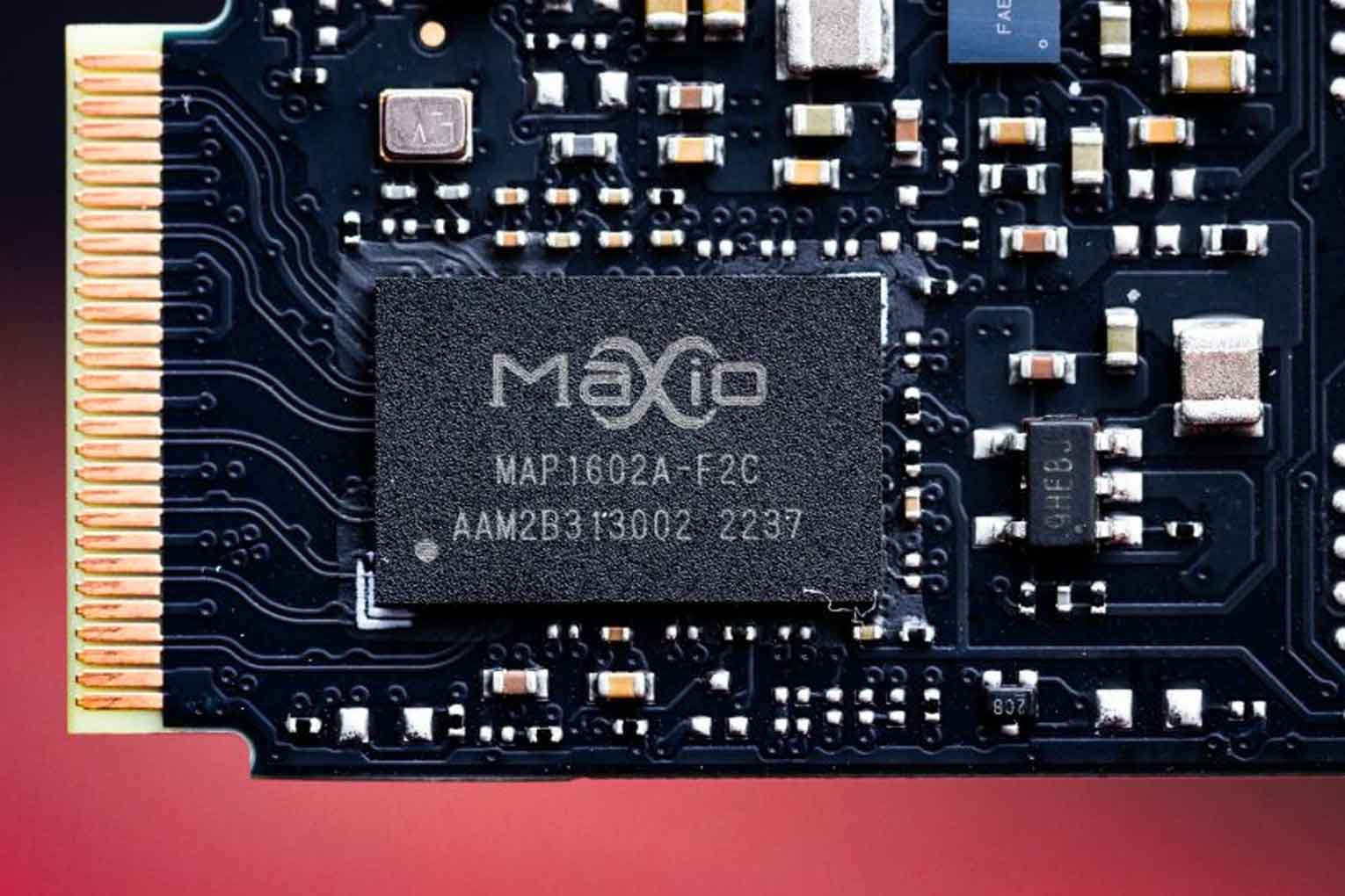 بررسی هارد SSD Acer Predator GM7 YMTC Flash (1) - هاردسرا بررسی هارد SSD Acer Predator GM7 YMTC Flash (1) - هاردسرا