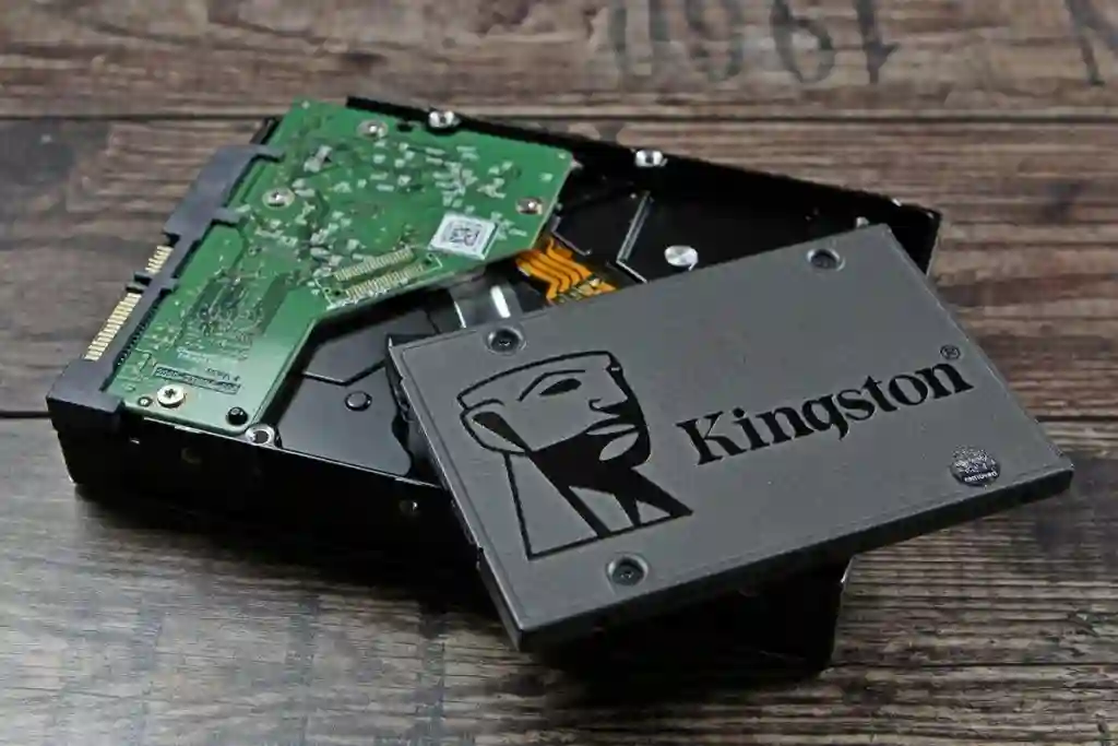 از کجا بفهمیم هارد SSD است یا HDD (3)