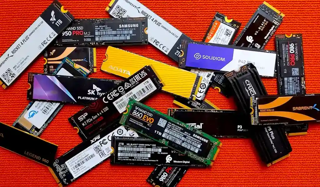 افزایش سرعت کامپیوتر با SSD !!! (1)